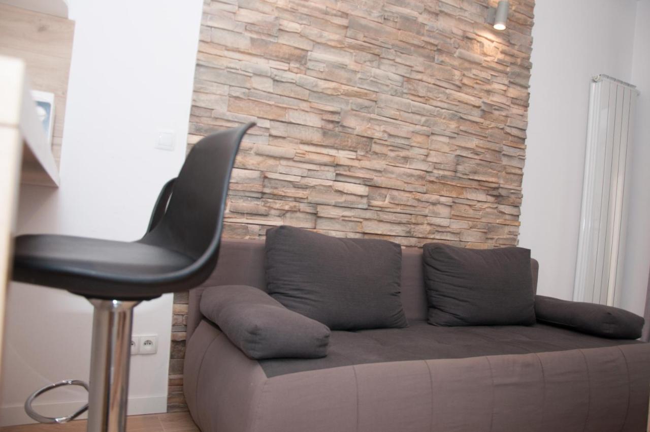 Apartament Obrzezna 3 Deluxe Warschau Buitenkant foto