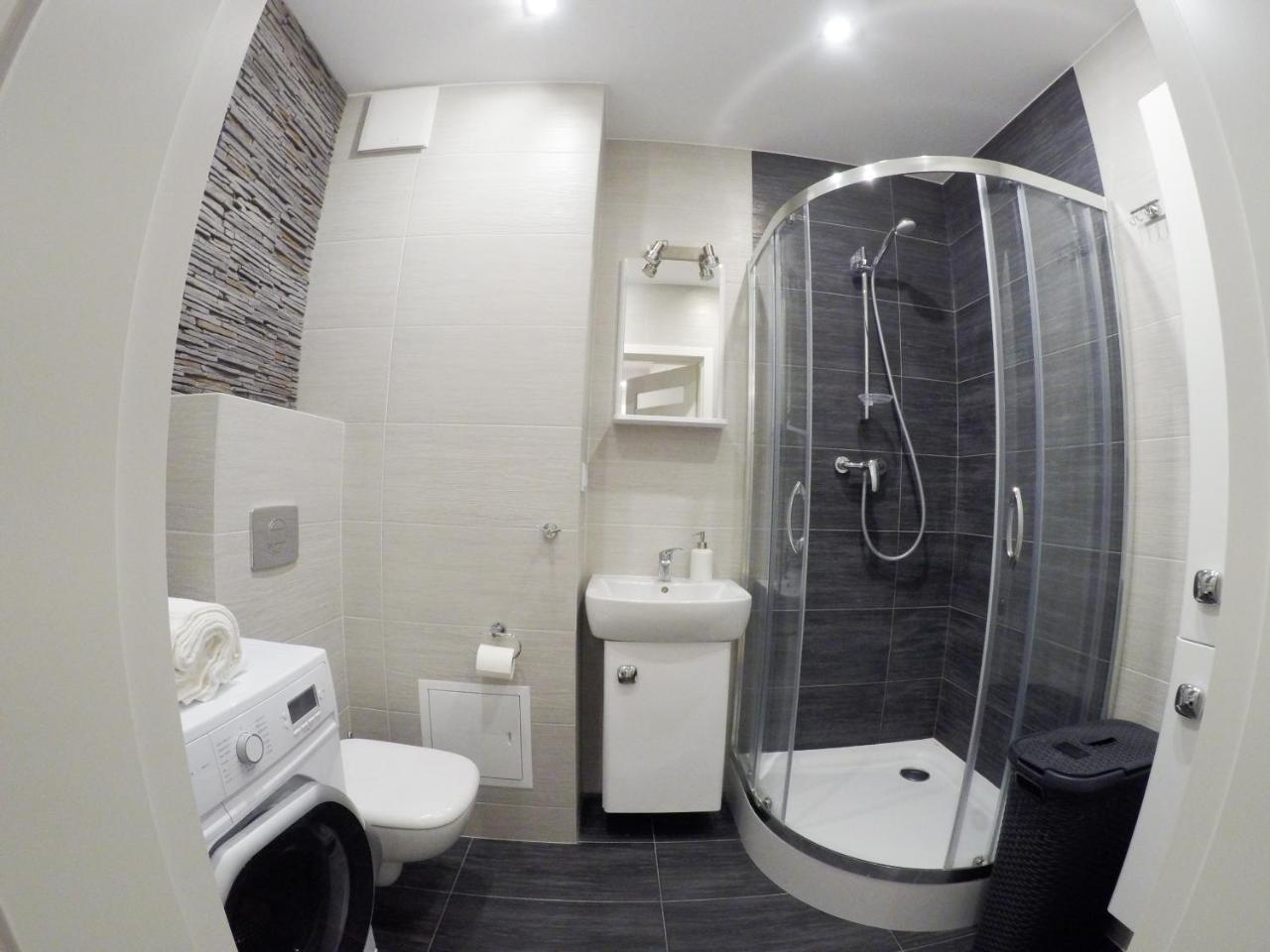 Apartament Obrzezna 3 Deluxe Warschau Buitenkant foto